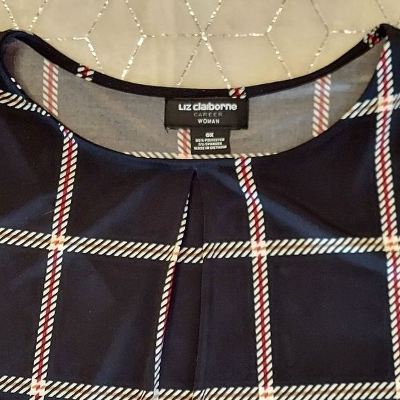 2 for $25 Liz Claiborne Career Top - Picture 2 of 5